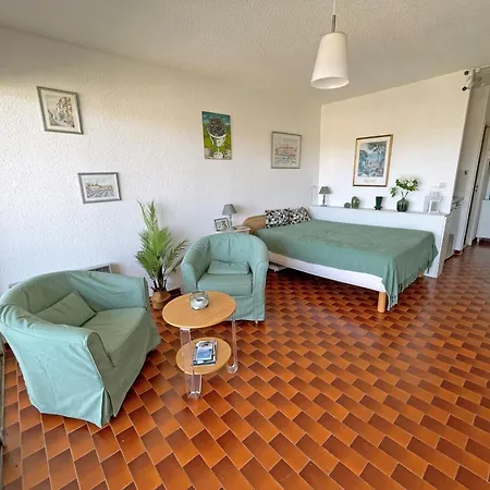 Διαμέρισμα Studio Mit Panoramablick L'atelier Σαιντ-Μαξίμ